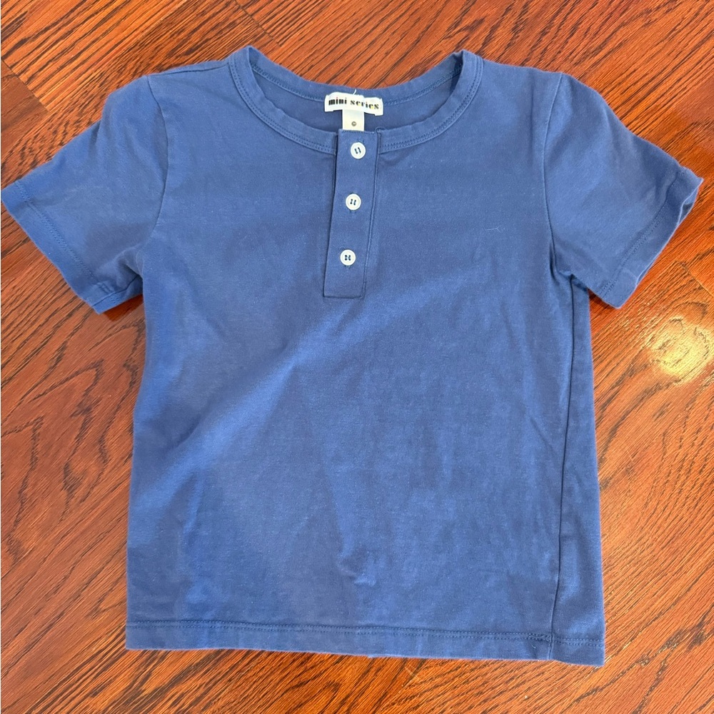 Mini series 3 button t-shirt. Blue. Boys size 7.